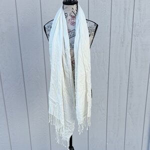 Elegant White Scarf with Fringe